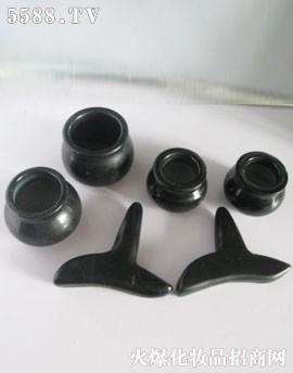 ���ݺ��\���yƷ���޹�˾��Ϟ������