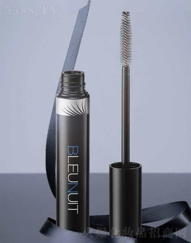 �Ϻ���ʻ��yƷ���޹�˾��BLEUNUIT���{(l��n)�貽�ë��