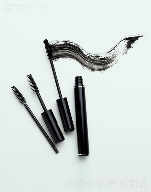 �Ƭ����yƷ���o�a�����޹�˾�������w�L(zh��ng)��ë��