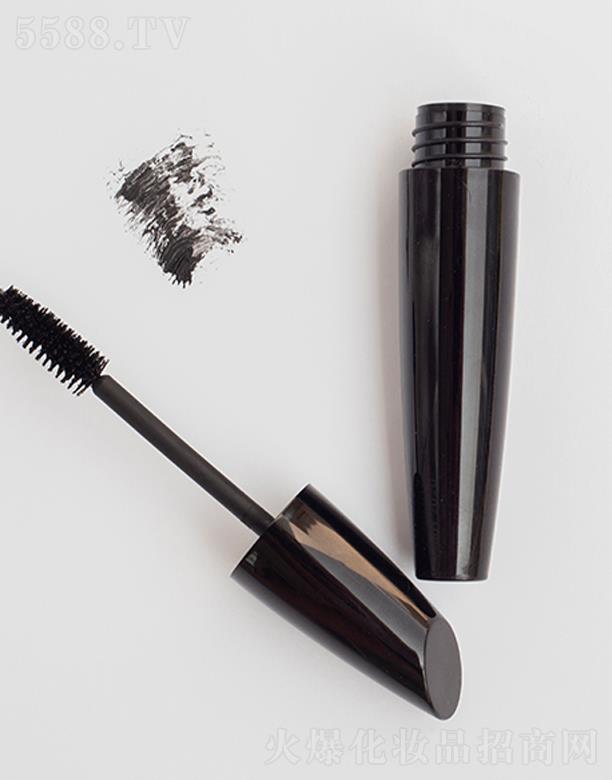 �Ƭ����yƷ���o�a�����޹�˾���w�L(zh��ng)�X���ë��