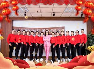 ���ߚwȥҲ�����R�����g���w˹�_(d��)���﹧ף�����R�����������pȫ���f����ģ�