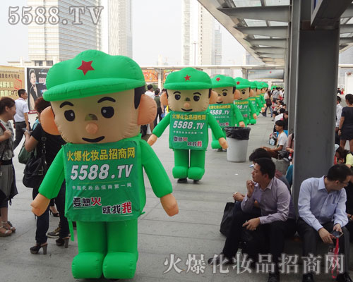 �𱬾W(w��ng)�ľ�Ӣ����Ŭ����ǰ