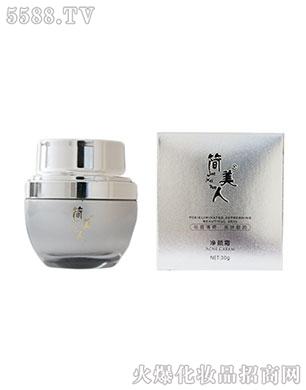 �����˃��˪