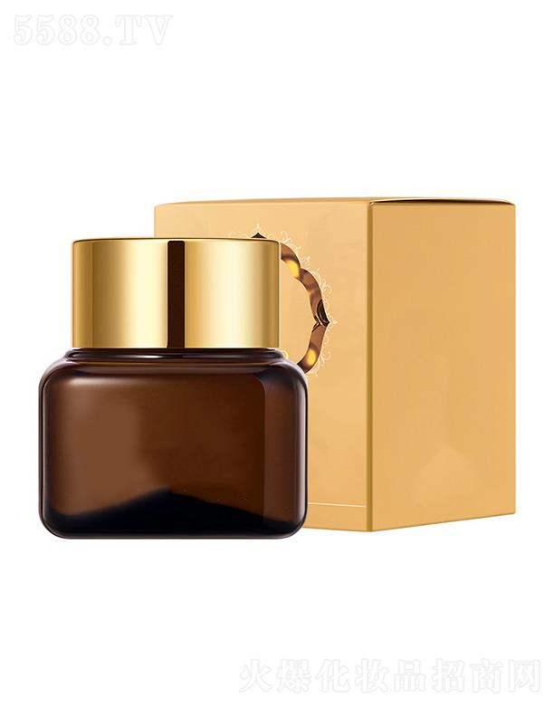 ����С��ƿ���ľo����˪   ���ѽ�ĸ   �̝�����