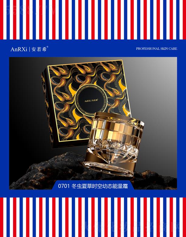 ����ϣ���x�Ĳݕr���בB(t��i)����˪