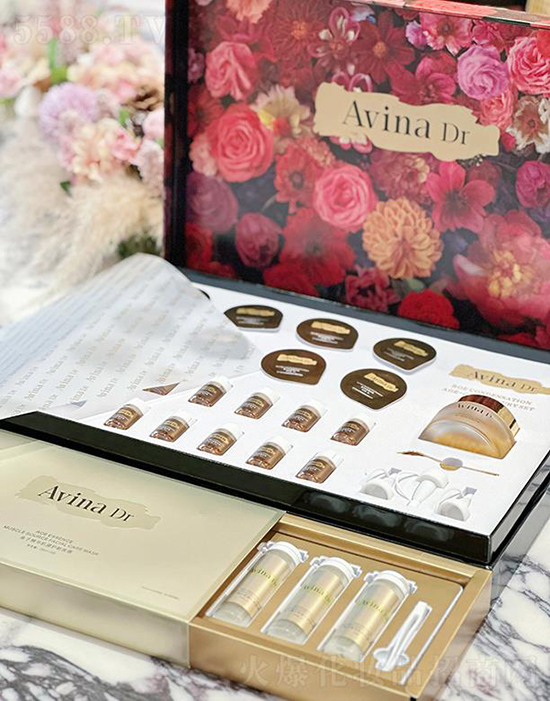 Avina�~(y��)�������o(h��)�g���A�׽M