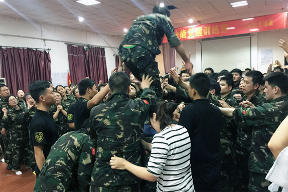 �ɹ�·�ϳ�M�G�����F�Y(ji��)һ�����K׌�҂��������ң�