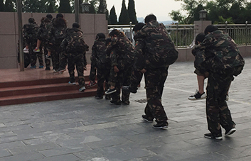 ��������·��һ���ĵ�ϴ�Y��һ�θ�������A��