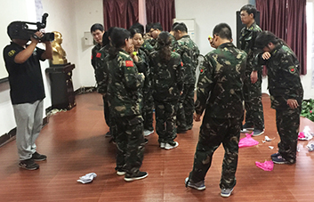 Ҫ��Ȅe�˃�(y��u)������Ҫ�����������κ��˵�Ŭ����