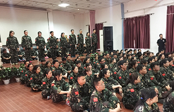 �e�ֱ�Q���I(l��ng)�����������F(xi��n)��W(xu��)�T��