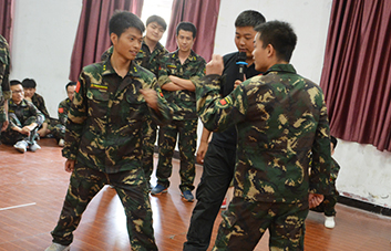 �A�ܣ�����˼�S����������(y��ng)�ٶ����l(f��)չ���ن���������